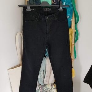 Lucky Brand Jeans - Lucky Brand Hayden Skinny size 2 Lucky Brand Jeans - Lucky Brand Hayden Skinny size 2